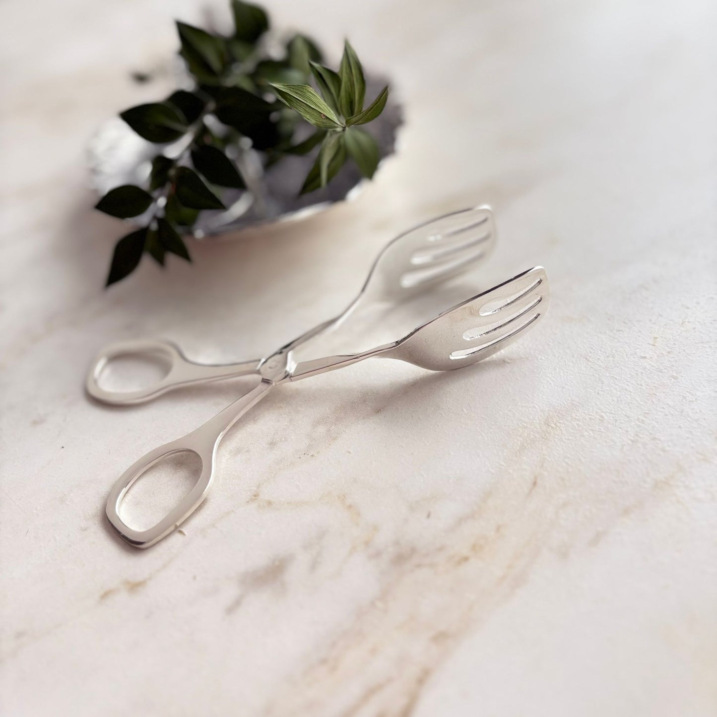 Argento Hane Minimalist Oluklu Gümüş Kaplama İkram Maşası - 14cm