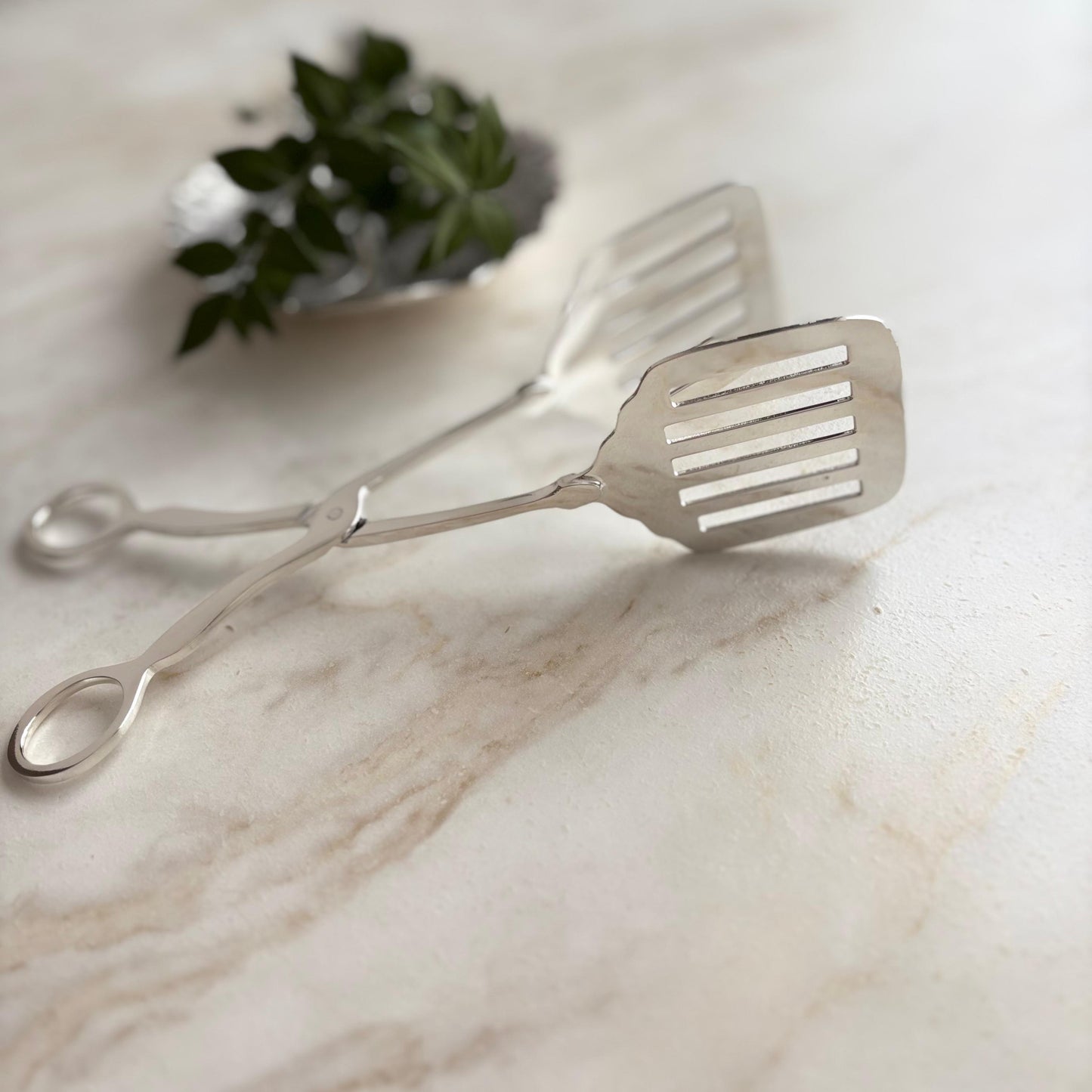 Argento Hane Oluklu Gümüş Kaplama Spatula Maşası - 22cm