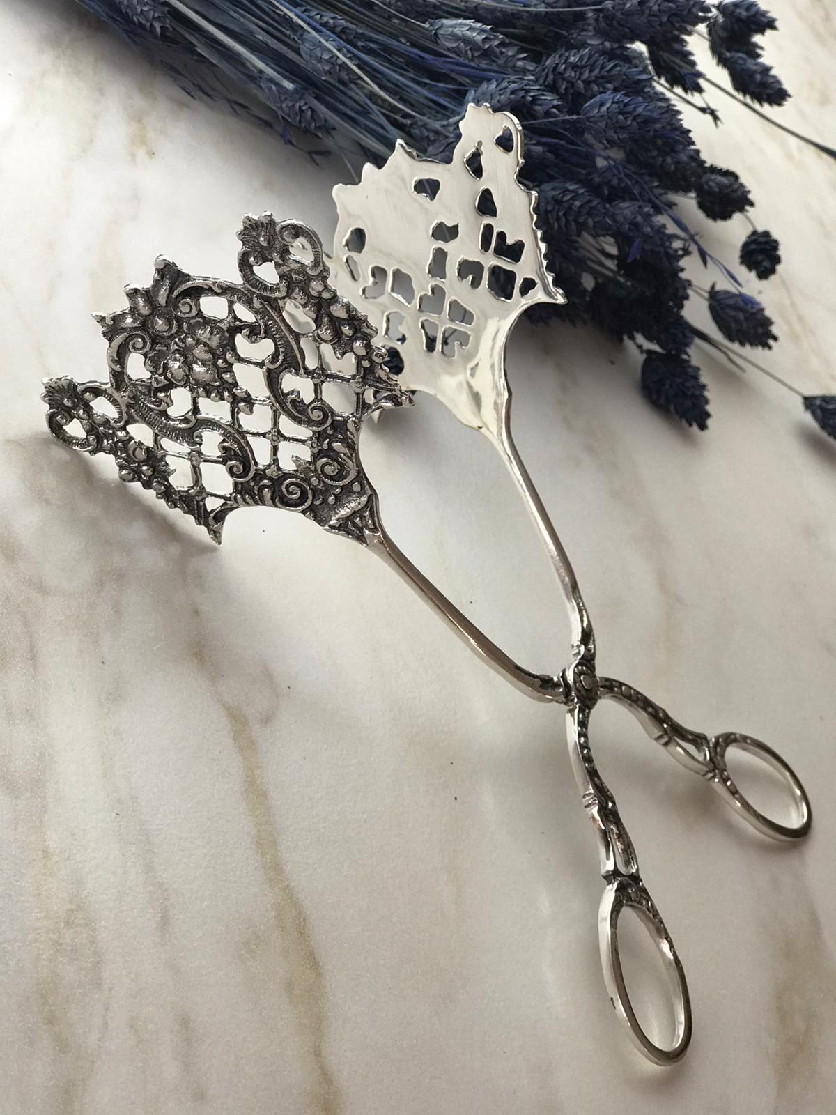 Argento Hane Ajurlu Gümüş Kaplama Klasik İkram Maşası - ( 18cm - 20cm - 18cm )