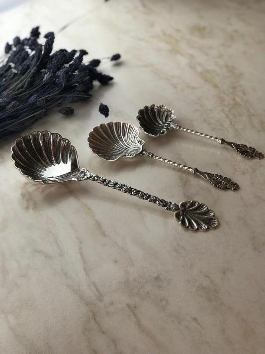 Argento Hane İstiridye Model Üçlü Gümüş Kaplama Servis Kaşık Seti - ( 22cm - 17cm - 15cm )